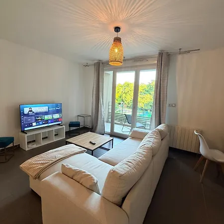 Le Cosy D'eden Apartment *